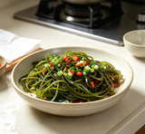 Delicious and Nutritious Seaweed Salad